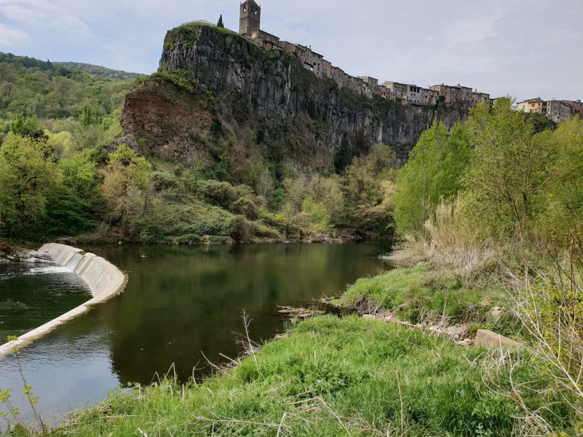 Ca La Rita Lejlighed Castellfollit de la Roca Eksteriør billede